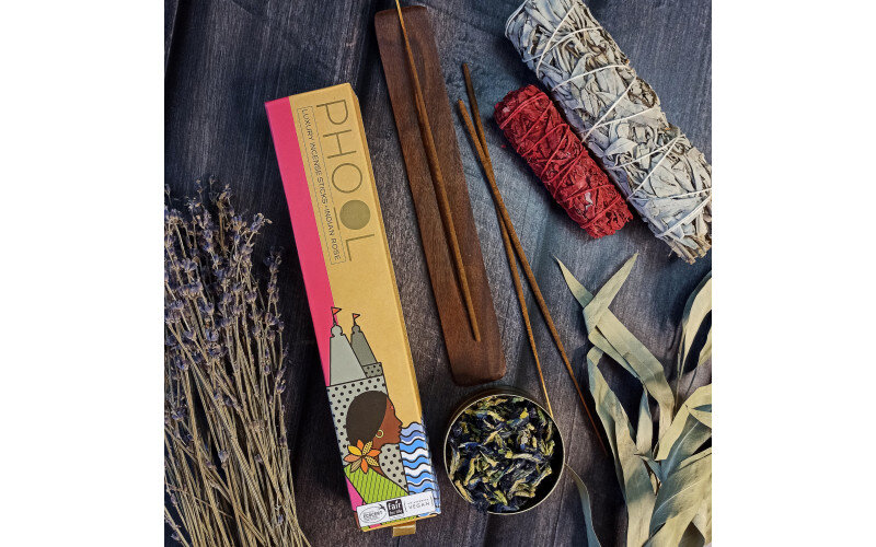 Благовония премиум аромапалочки Phool Индийская Роза Indian Rose 40 шт + подставка_65599372482a4.jpeg Благовония премиум аромапалочки Phool Индийская Роза Indian Rose 40 шт + подставка — изображение 1