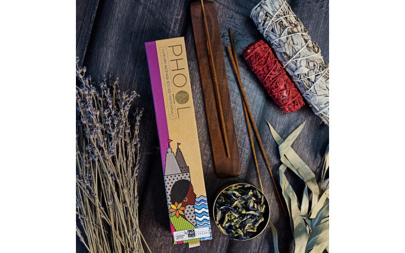 Благовония премиум аромапалочки Phool Пачули Patchouli 40 шт + подставка_65599389cda4b.jpeg Благовония премиум аромапалочки Phool Пачули Patchouli 40 шт + подставка — изображение 1