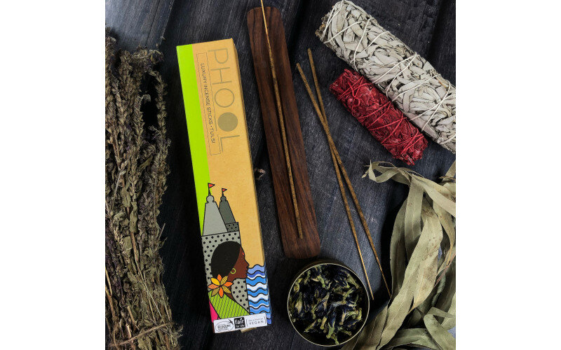 Благовония премиум аромапалочки Phool Тулси Tulsi 40 шт + подставка_65599399dbde6.jpeg Благовония премиум аромапалочки Phool Тулси Tulsi 40 шт + подставка — изображение 1